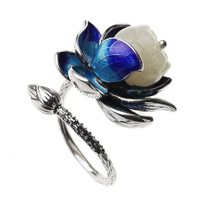Anillo Flor de Loto – Pureza, Resiliencia y Belleza Atemporal