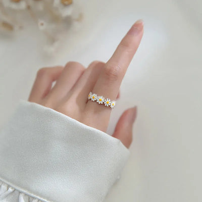 Anillo de Margarita – Belleza Natural y Elegancia Atemporal