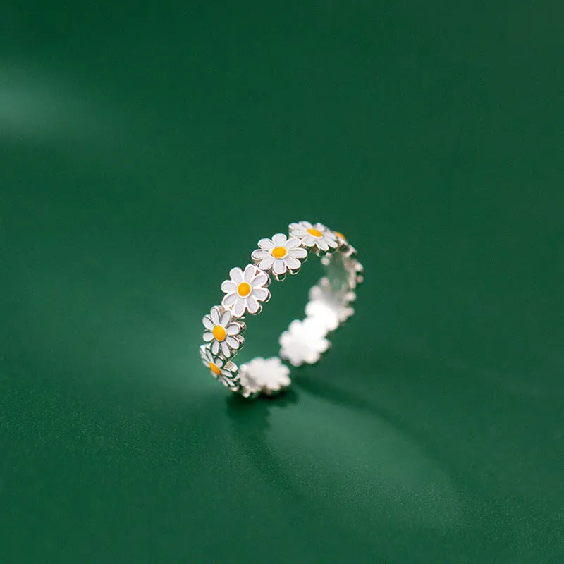 Anillo de Margarita – Belleza Natural y Elegancia Atemporal