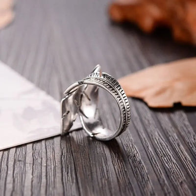 Anillo de Plumas Angélicas – Un símbolo de amor y protección