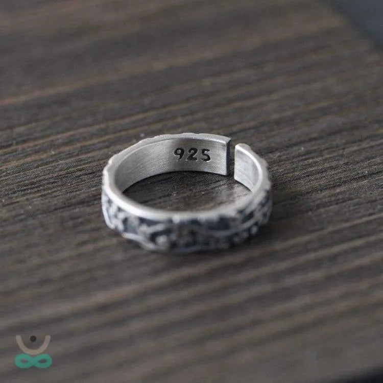 Anillo de la Armonía de la Flor de Ciruelo
