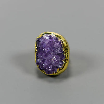 Anillo de piedra amatista natural chapado en oro