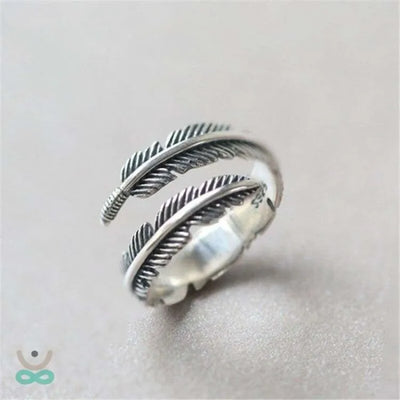 Anillo de plumas de ángel