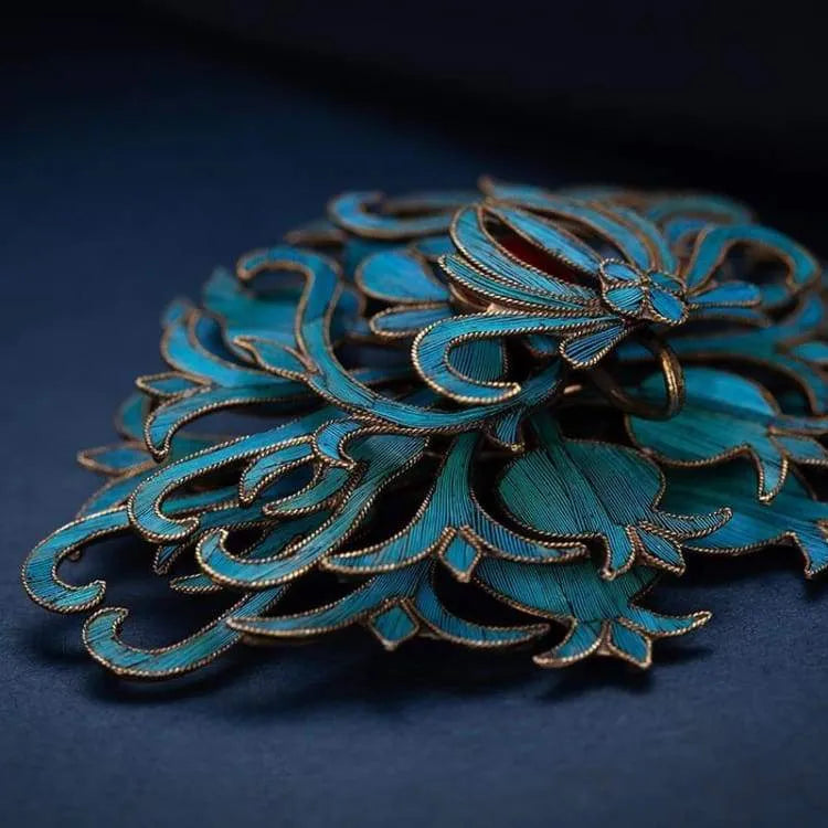 Broche de flor de loto