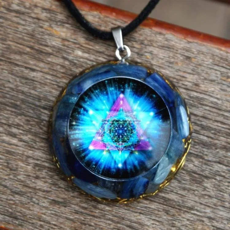 Collar de Orgonita Celestial Apelle en Cianita