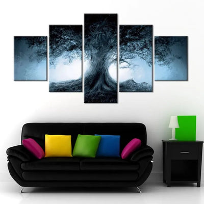 Cuadro de Árbol entre la oscuridad