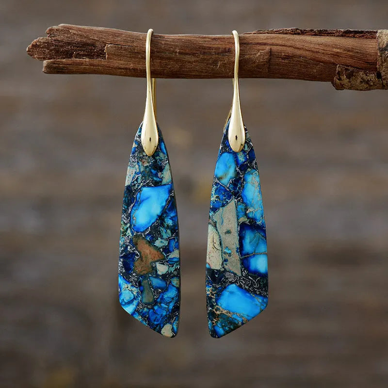 Pendientes Geométricos de Labradorita y Malaquita: Protección y Transformación