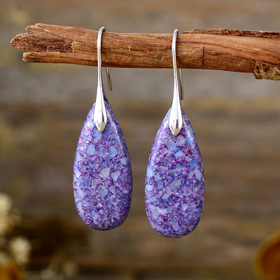 Energía Natural y Estilo: Pendientes Bohemios de Piedra Gota de Agua