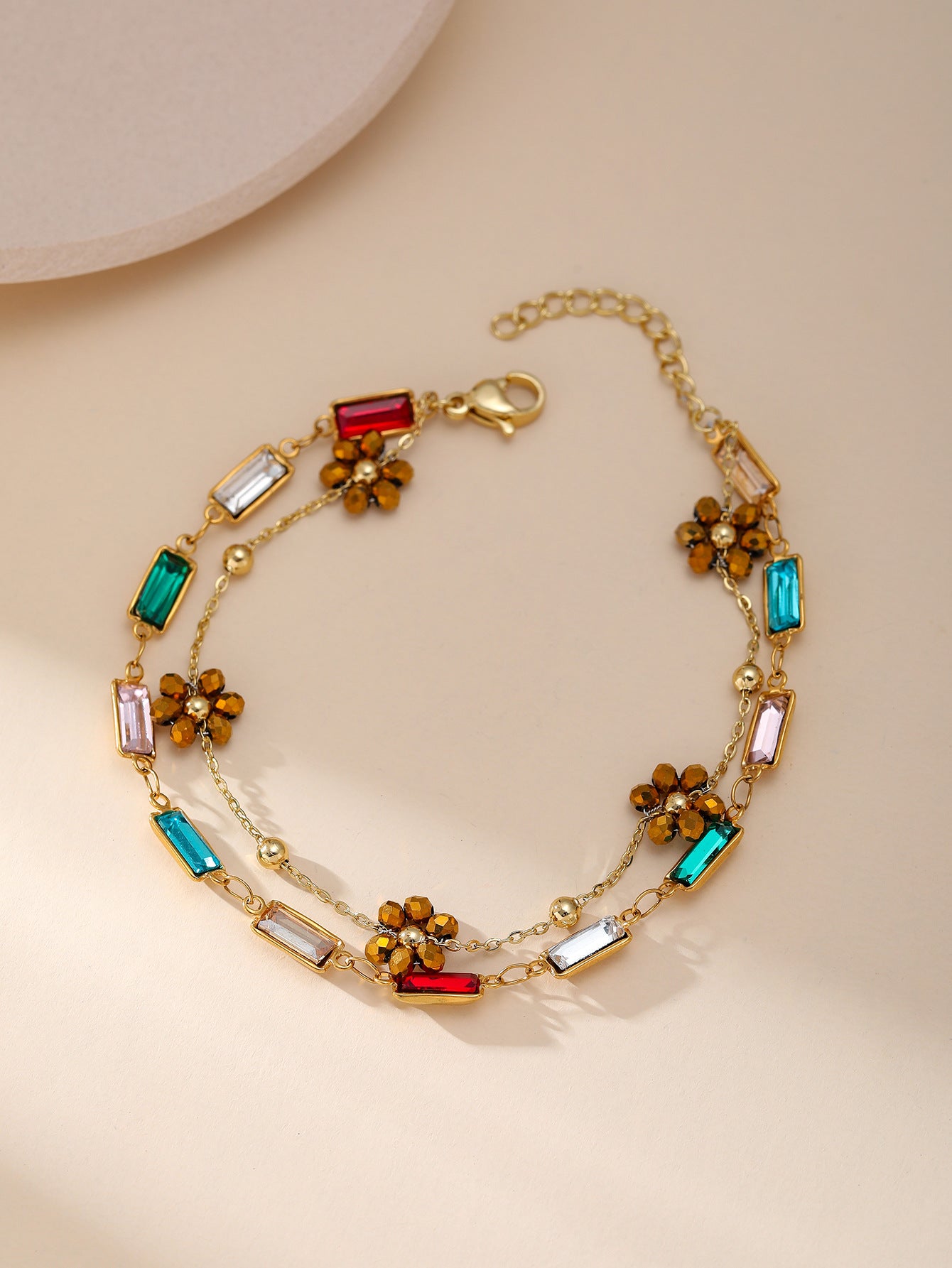 Pulsera de flores: energía femenina y armonía en cada detalle