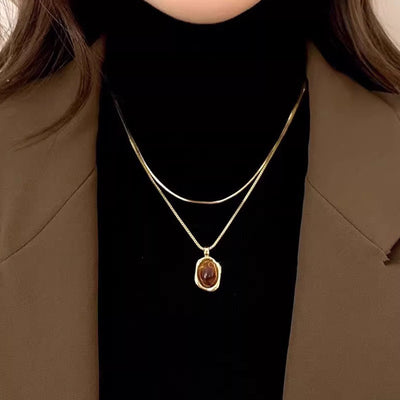 Collar de Ámbar Dorado: Lujo, Calidez y Energía para Tu Estilo