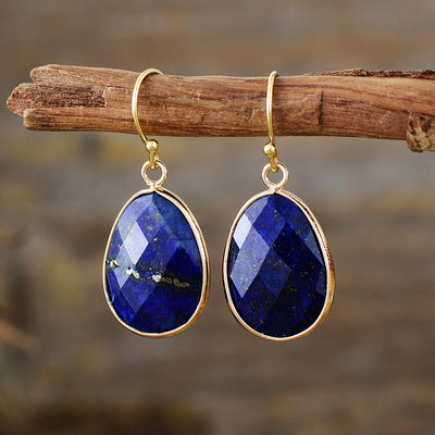 Elegancia Natural y Equilibrio: Pendientes Modernos de Piedra Natural