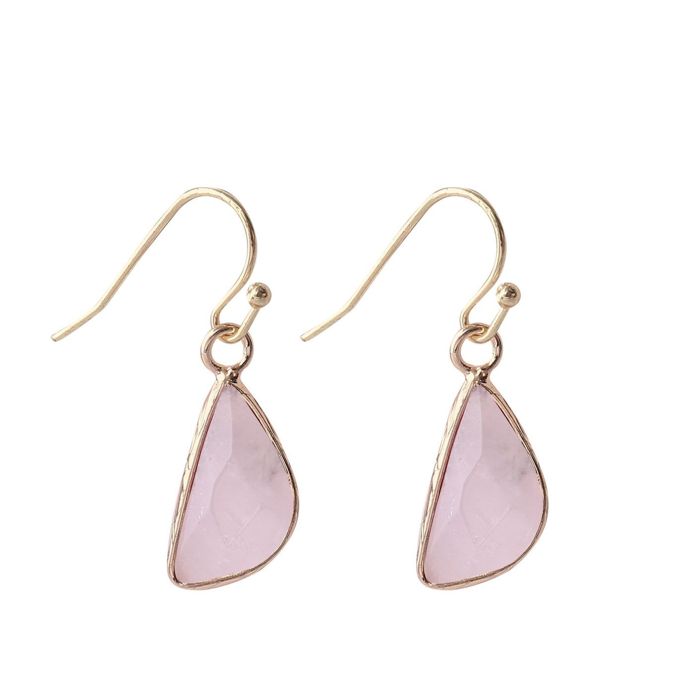 Pendientes de piedra natural: elegancia y energía con acabado dorado