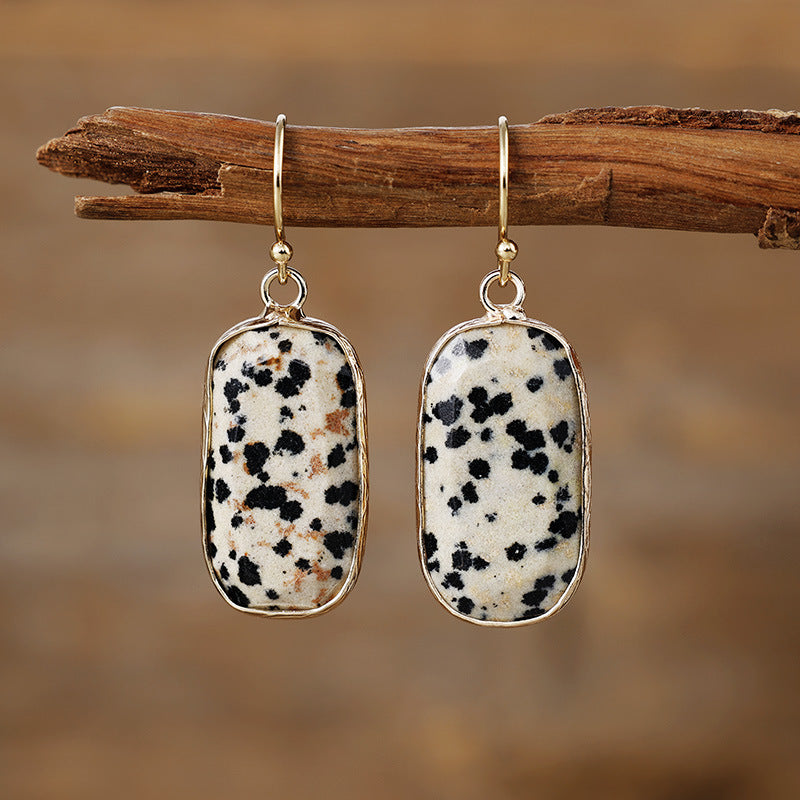 Equilibrio y Luz Interior: Pendientes de Minerales Naturales para Energía Positiva