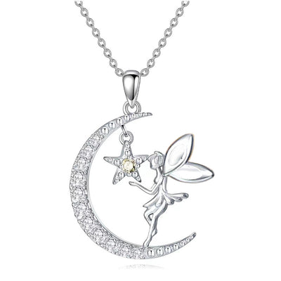 Collar mariposa y luna en plata 925, símbolo de transformación y magia femenina