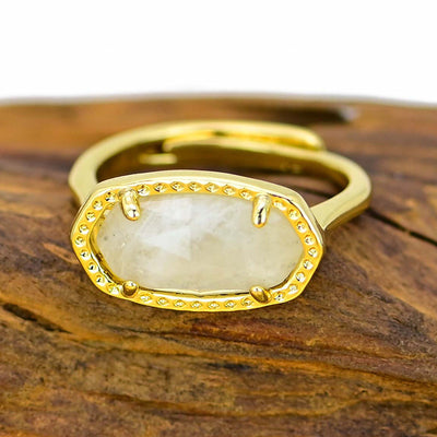 Anillo de piedra lunar en cobre, energía intuitiva y belleza suave