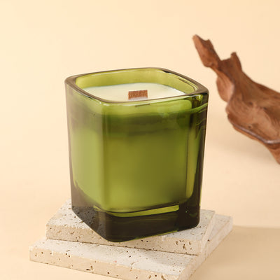 Vela Perfumada de Cera de Soja en Vaso Cuadrado – Elegancia, Fragancia y Energía Positiva