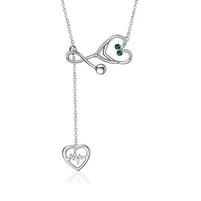 Collar de amor en plata 925, símbolo de cuidado y conexión emocional