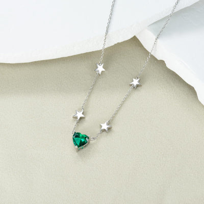 Collar corazón verde en plata 925 con Esmeralda