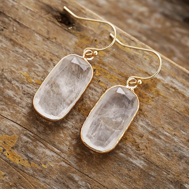Equilibrio y Luz Interior: Pendientes de Minerales Naturales para Energía Positiva
