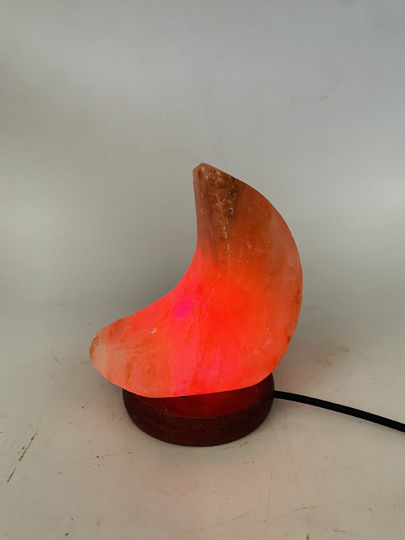 Lámpara de Sal del Himalaya USB RGB – Luz de Energía y Equilibrio Interior