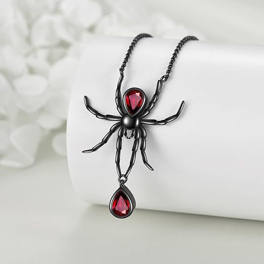 Collar de plata 925 con colgante de araña gótica
