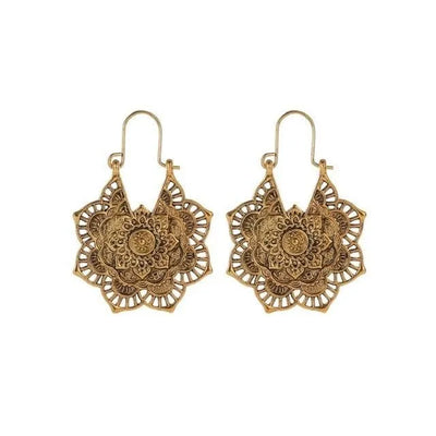 Pendientes de Saboya – Elegancia Atemporal en Cada Detalle