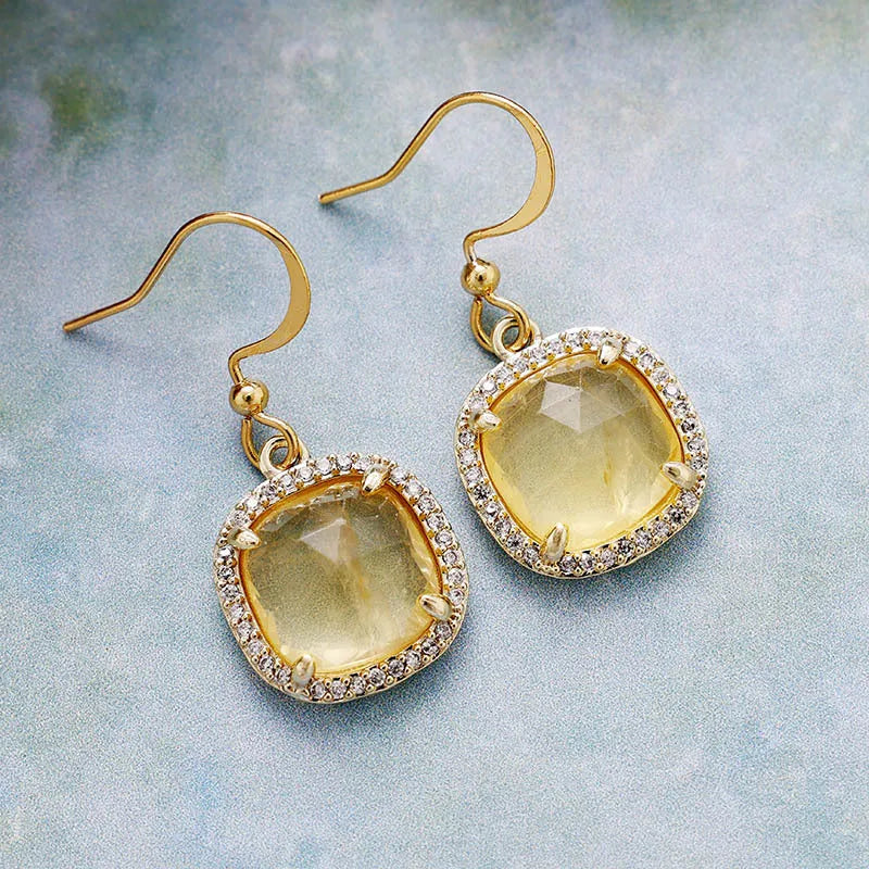 Pendientes de citrino natural: Brilla con energía y elegancia