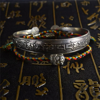 Pulsera Budista de 2 Piezas con Amuleto – Armonía, Fe y Estilo