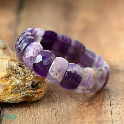 Pulsera de amatista en flor