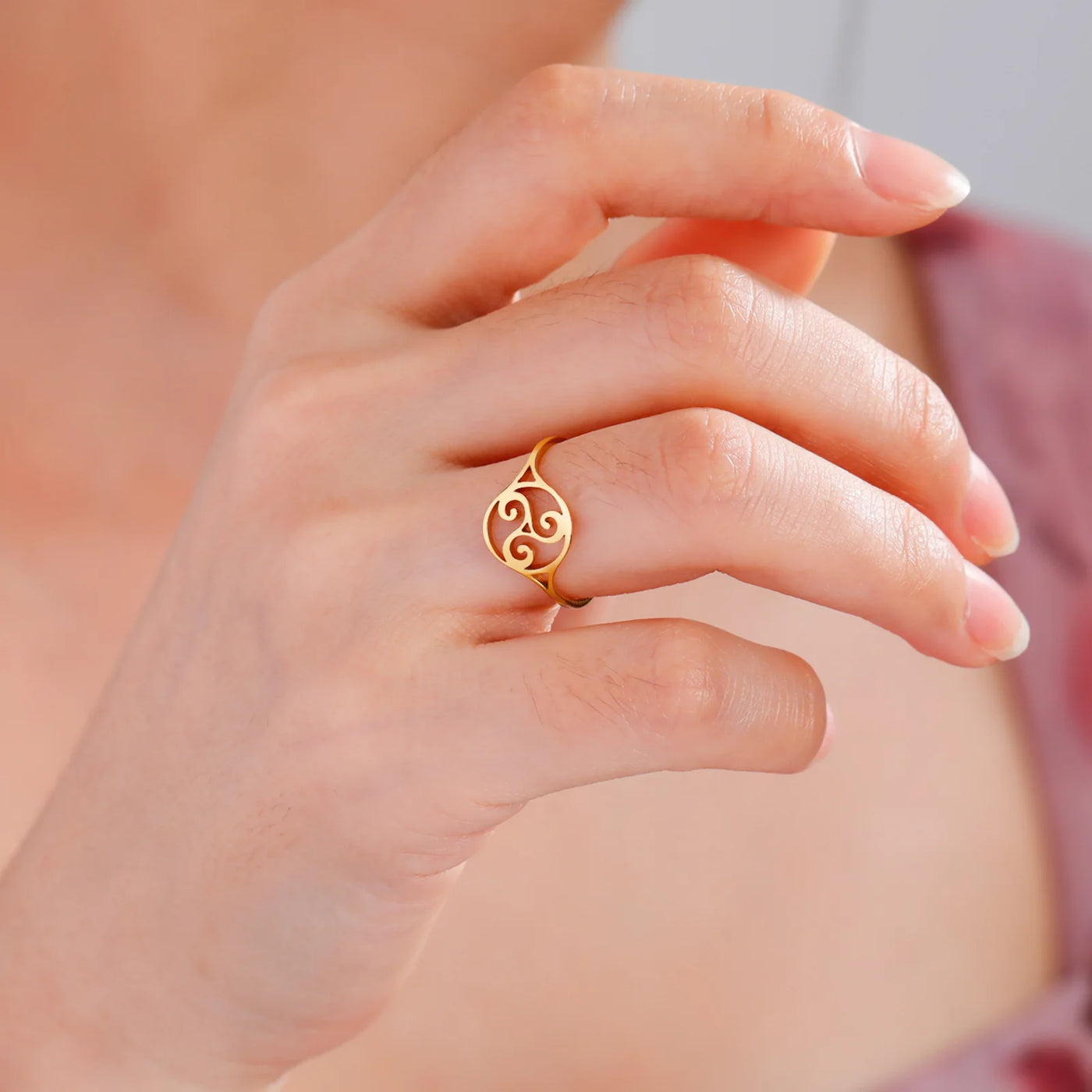 Anillo Triple Espiral Celta en Acero Inoxidable – Energía, Protección y Renacimiento Interior