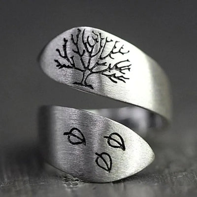 Anillo Inspirado en la Naturaleza – Conecta con tu Esencia