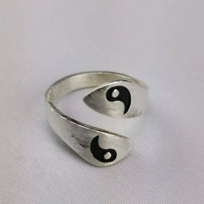 Anillo Inspirado en la Naturaleza – Conecta con tu Esencia