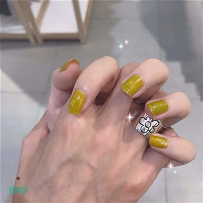 Anillo Ajustable en Plata con Grabado Natural