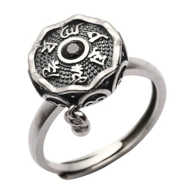 Anillo de plata de ley con el mantra de la compasión